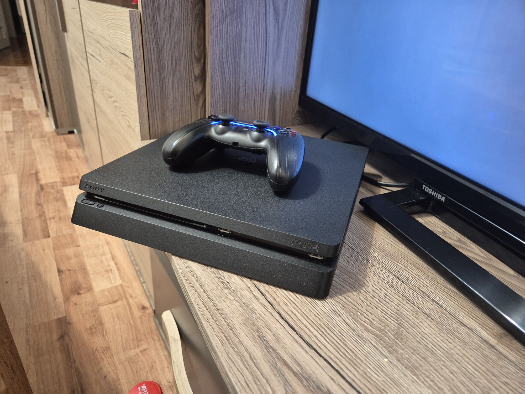 PlayStation 4, Dysk 1Tb