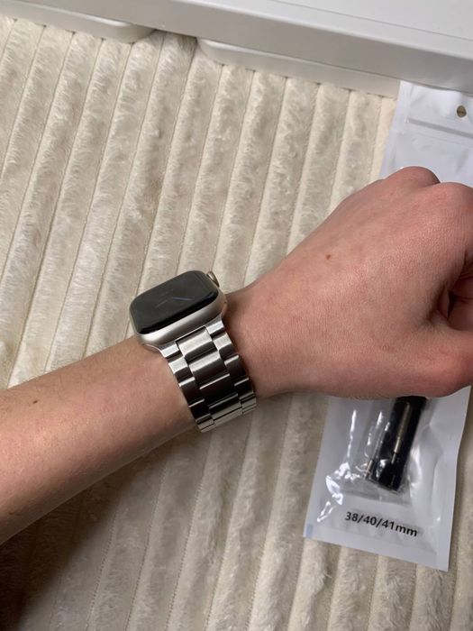 Ремінці на Apple Watch 38, 40, 41 mm