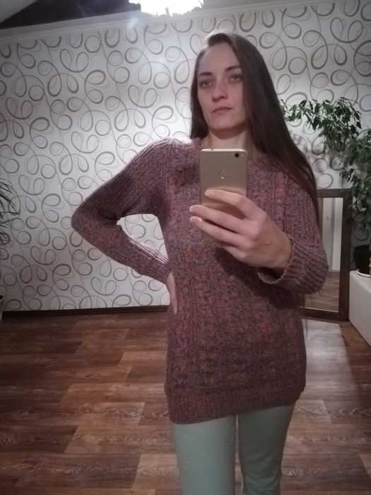 Кофта вязаная, хорошо тянется