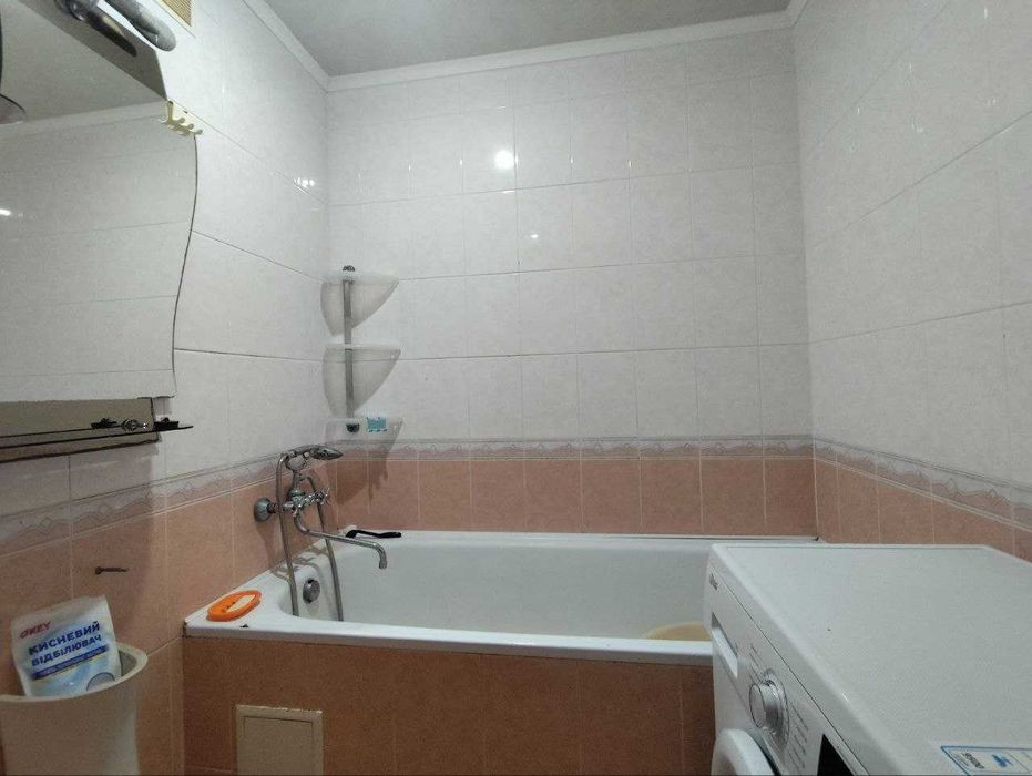 Оренда 2 кім. квартири на Леваневського