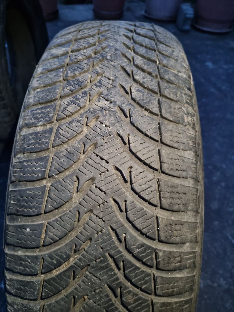 Opony zimowe 205/60 R16