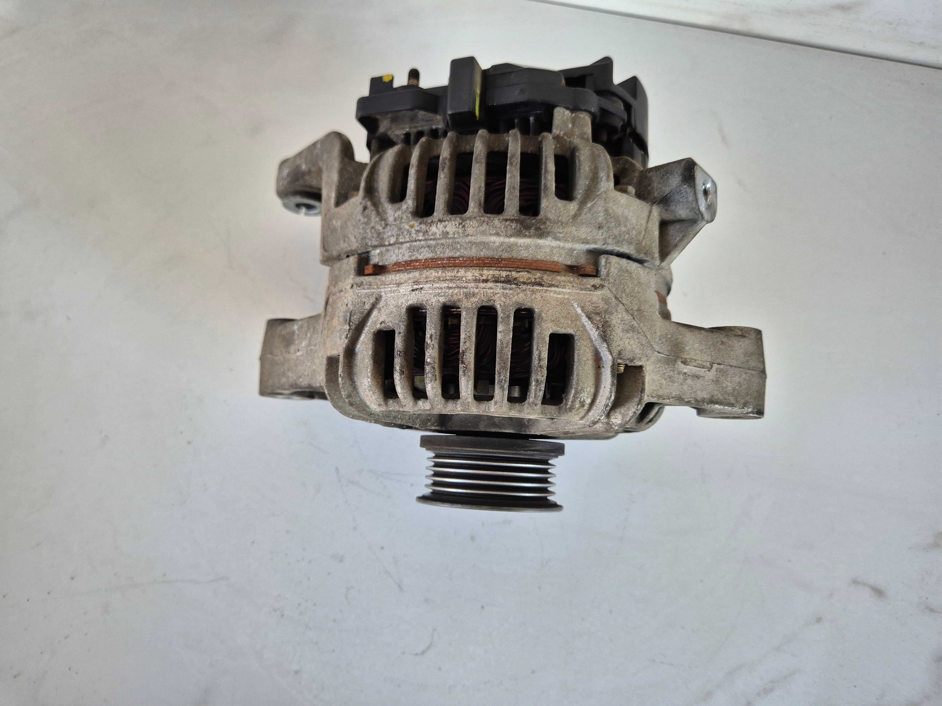 opel corsa c meriva a combo 1.4 1.6 1.8  alternator

Tylko przedmiot