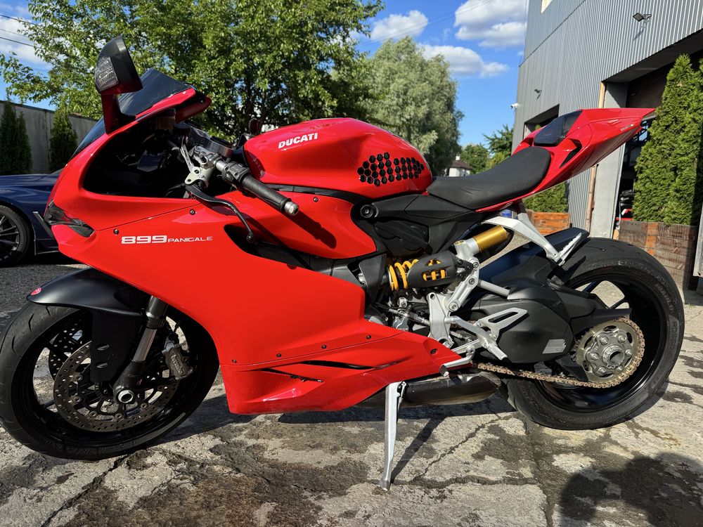 Продам ducati panigale 899