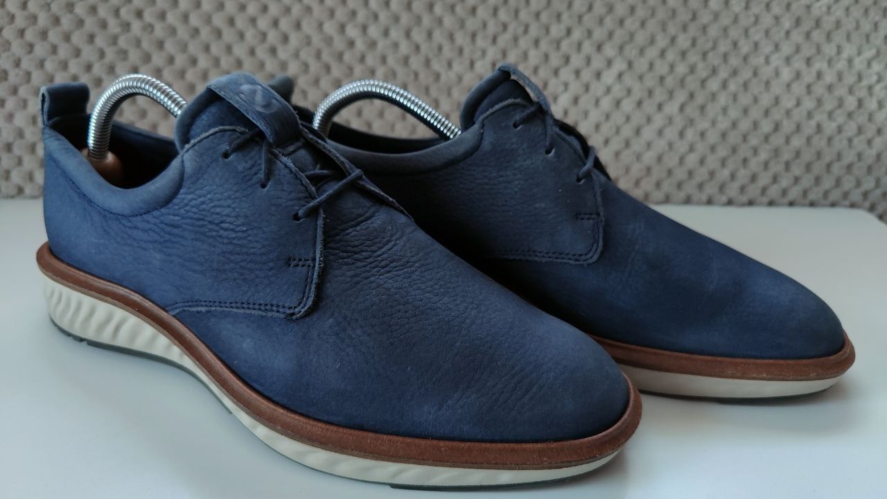Туфлі Clarks Ecco Schnuerschuhe ST1 Hybrid 42р
Ecco Schnuerschuhe ST1