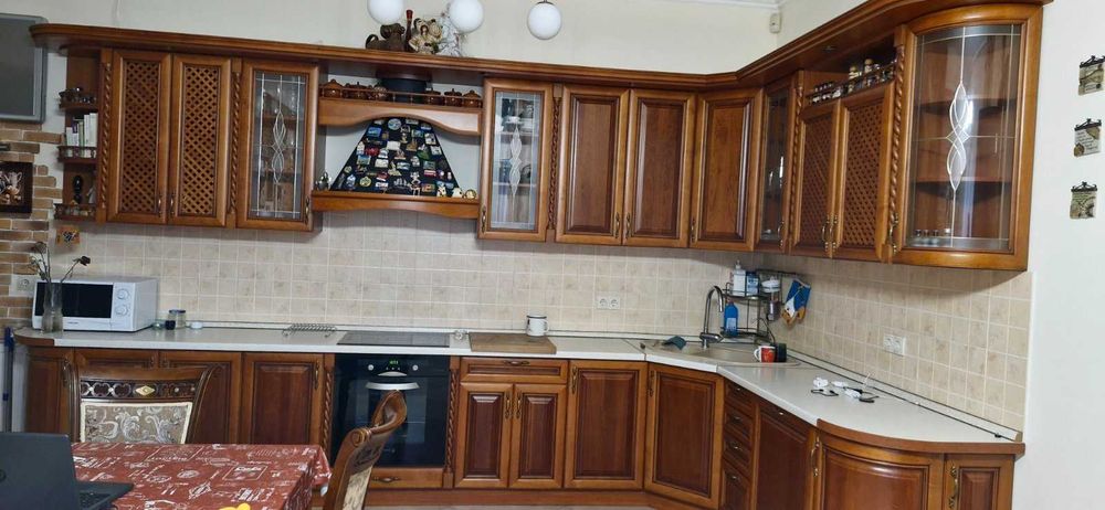 Продаж чудового будинку поруч з сосновим лісом с.Гореничі