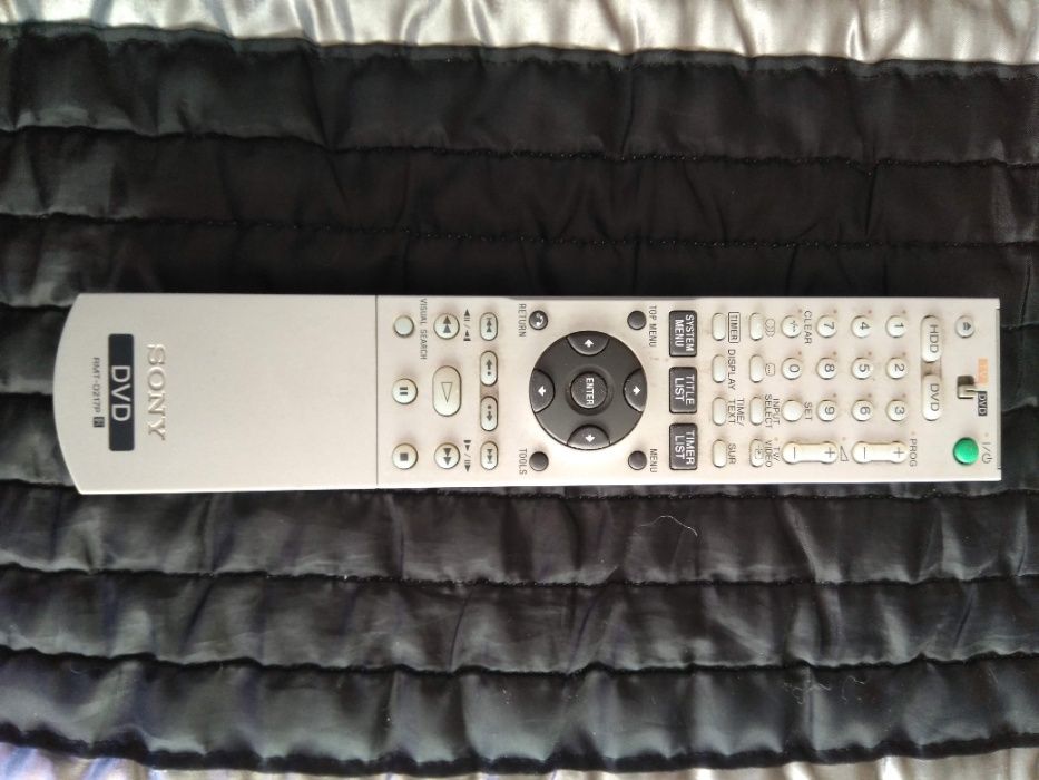 SONY RDR-HX710 - Leitor e Gravador de DVD's com Disco Rígido