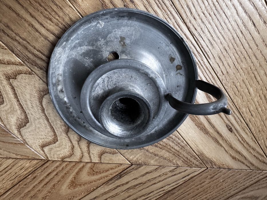 Świecznik lub podstawa do lampki