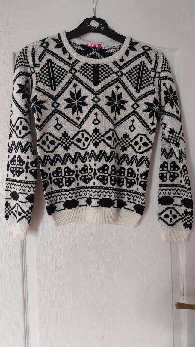 Świąteczny sweter, dziewczynka r. 146