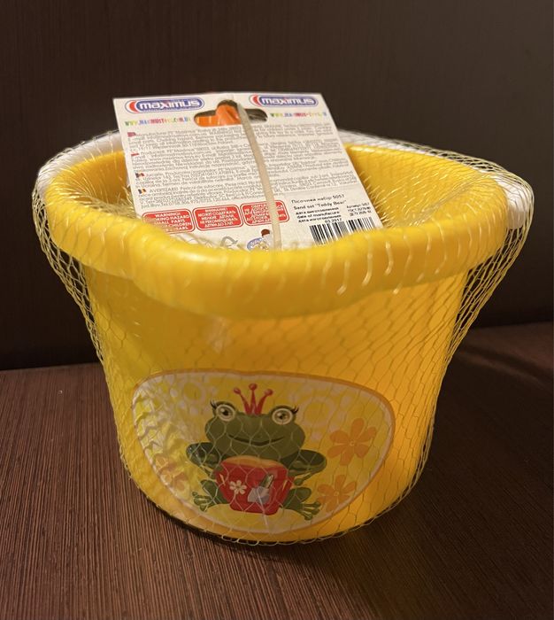 Ведро лопатка грабли песочный набор