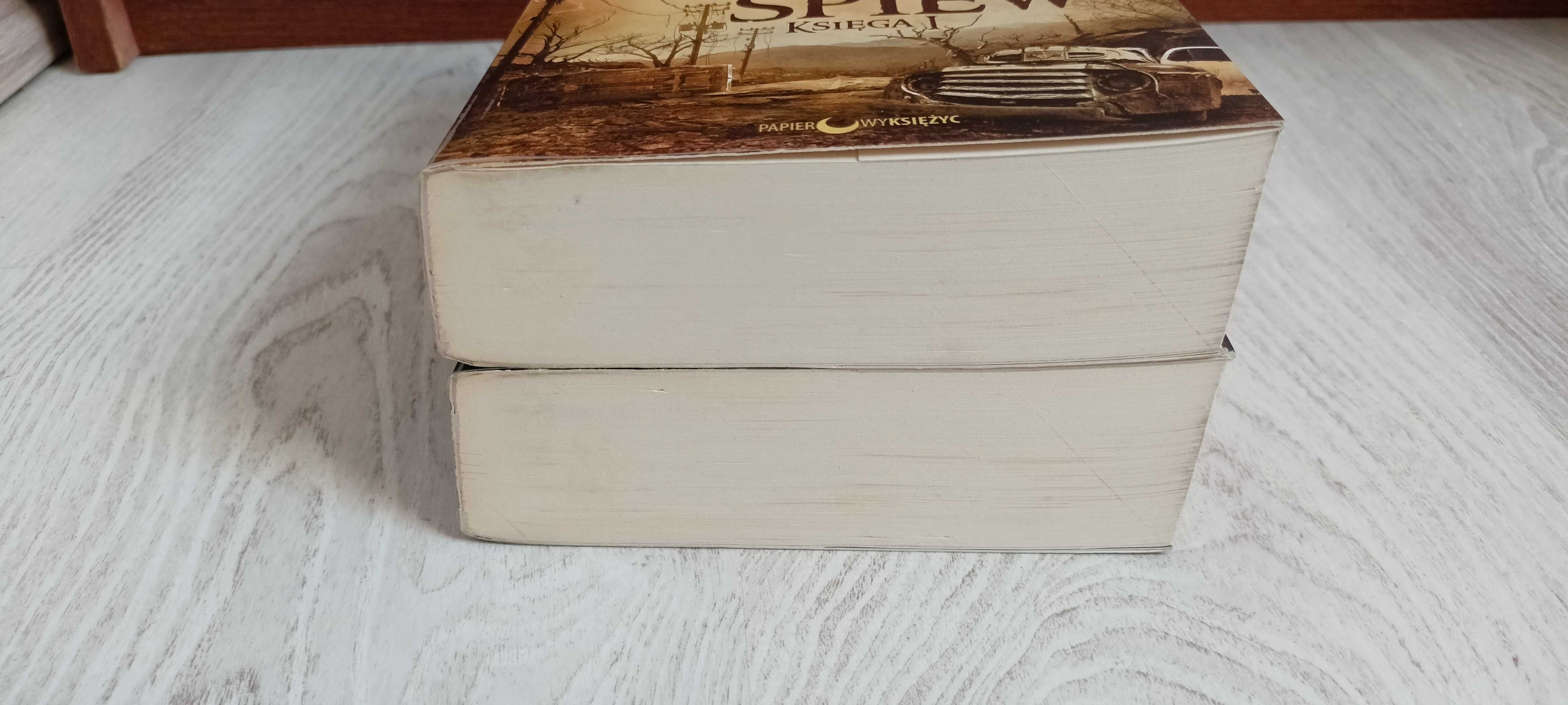 2x Robert McCammon Łąbędzi śpiew Księga I i Księga II BDB