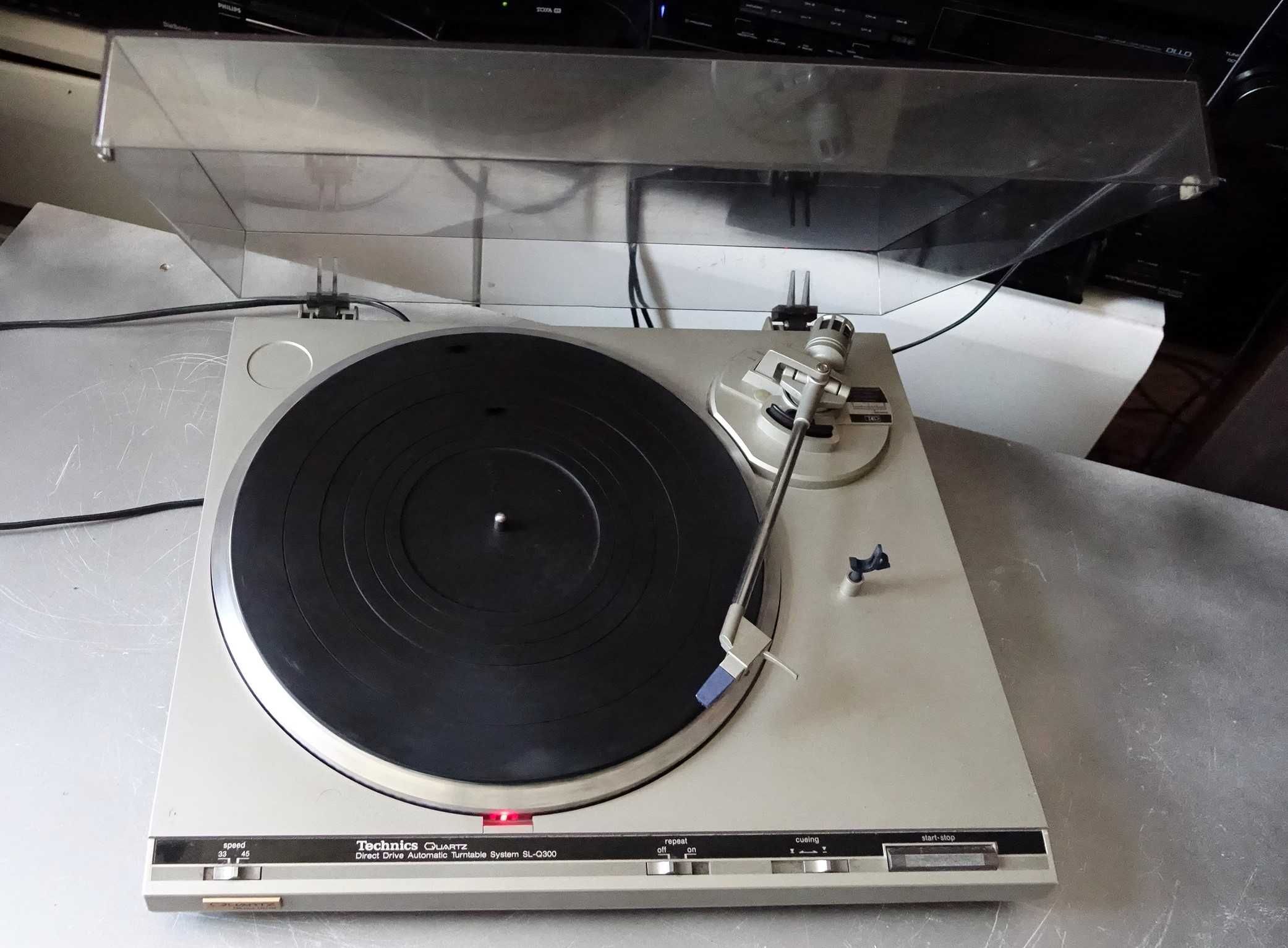 Gramofon TECHNICS SLQ 300- automat z napędem bezpośrednim