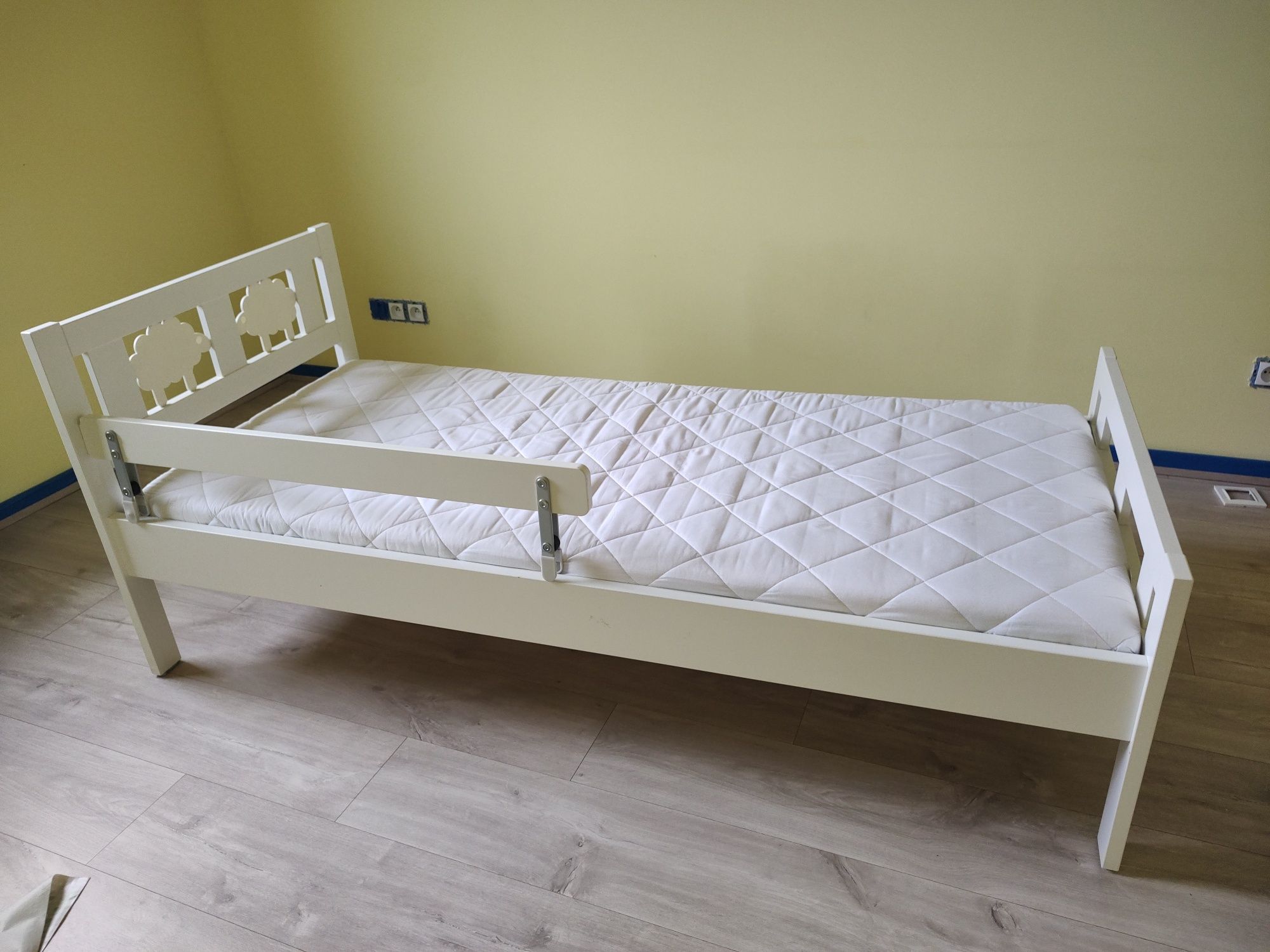 Łóżko dziecięce 70x160 cm+materac