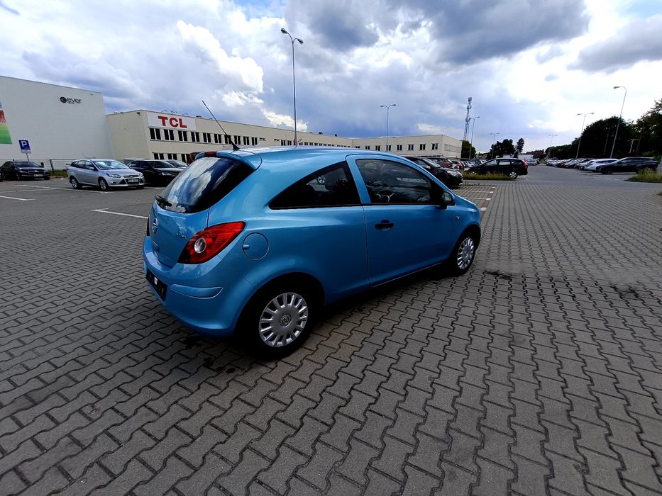 Corsa , sprowadzony opłacony Polecam