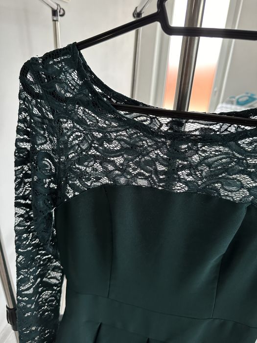 Сукня вечірня темно зелена