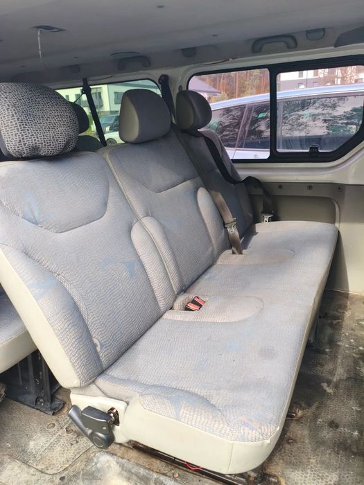 Renault Trafic Trafic 9 - cio osobowy long