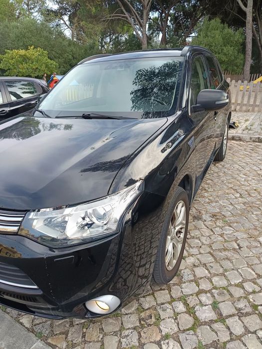 Mitsubishi Outlander 2.0 PHEV Instyle