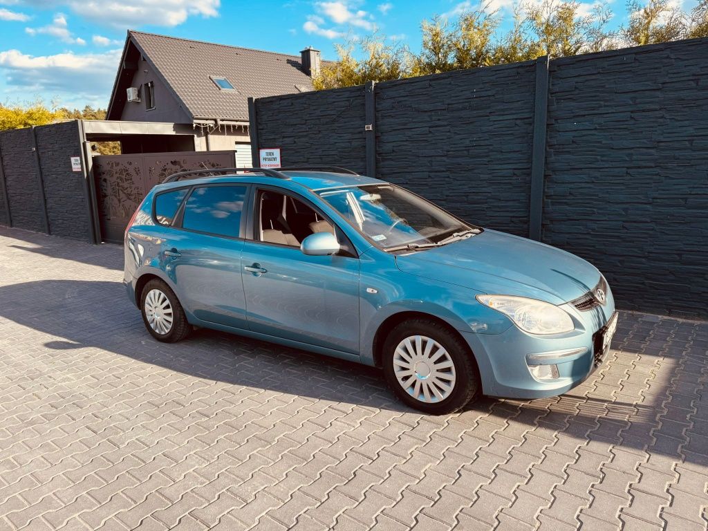 AUTO SKUP Toruń Hyundai i30 aut  • 2010 • 1.6 Stan bdb Zarejestrowany