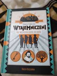 wtajemniczeni nie wszytko złoto, co złote książka