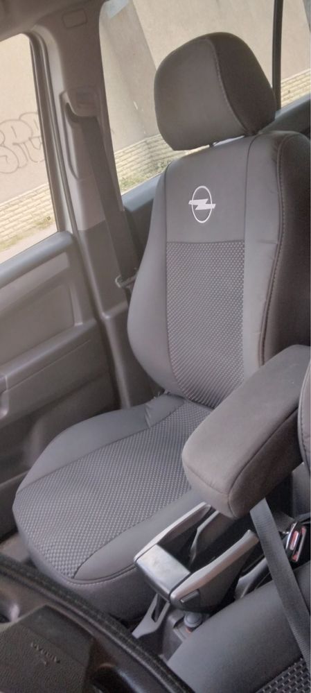 Чохли Авточохли Чехлы Opel Астра zafira Meriva vivaro Astra corsa