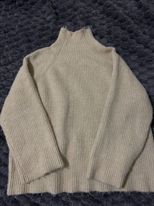 Свитер теплый reserved