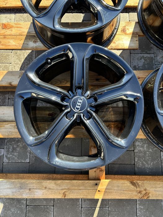 Felgi Audi oryginalne NOWE 17x7.5xET28