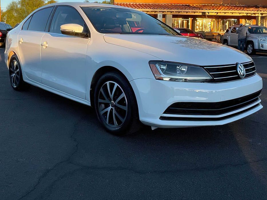 Volkswagen Jetta 1.4T SE      2017