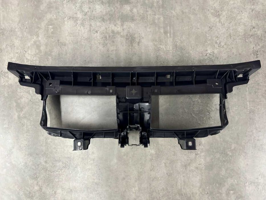 Повітропровід радіатора ( передній  верх ) - BMW X1 ( F48 / F49 )