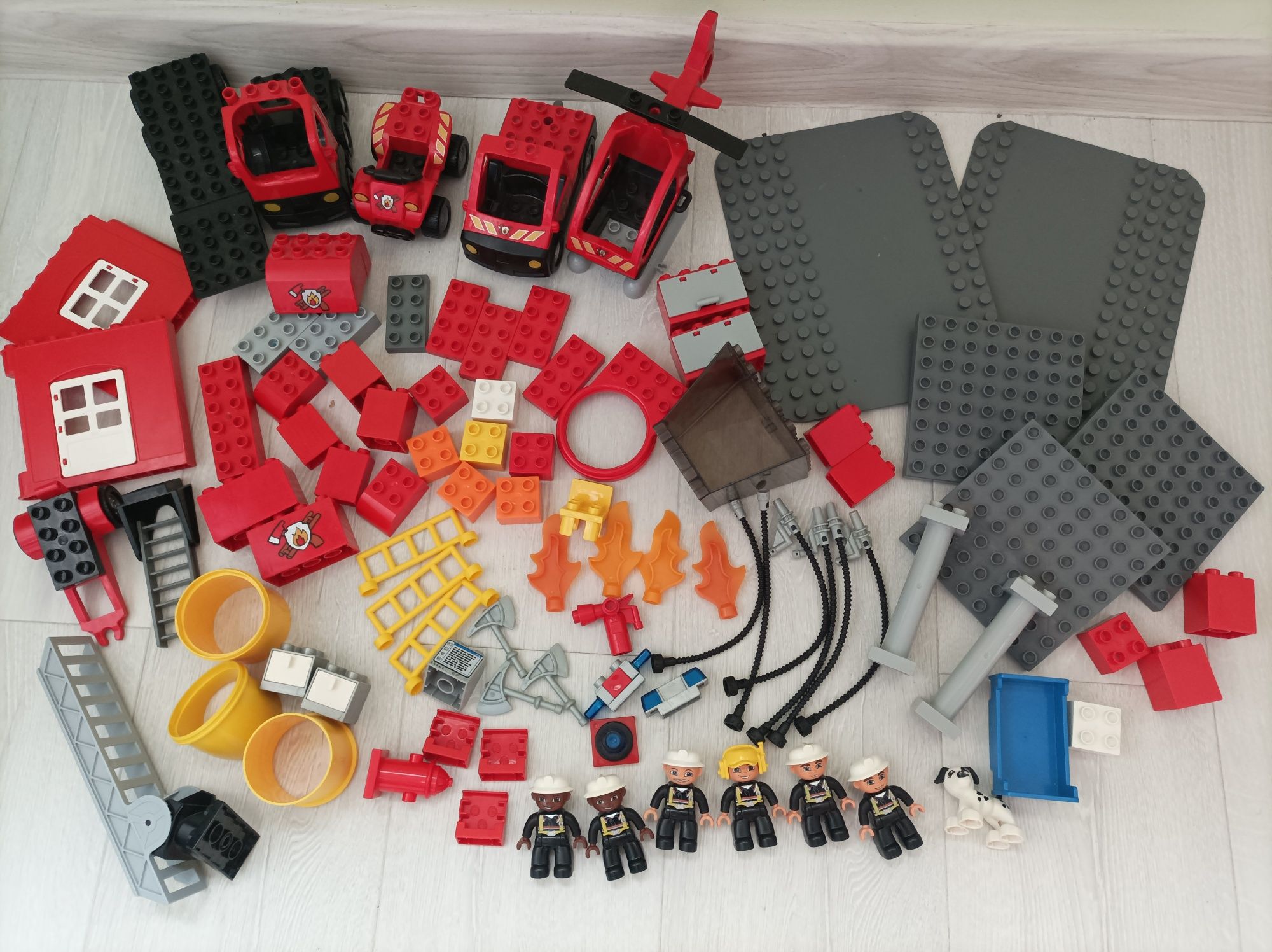 LEGO Duplo Remiza strazacka 5601,5603,4977