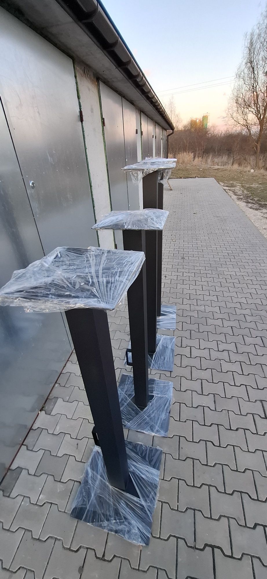 Towery aluminiowe