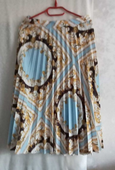 Спідниця жіноча в стилі  Versace  48-50 розмір,нова