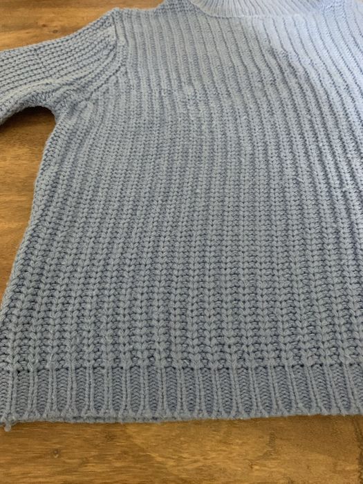 Camisola de gola alta “Rut & Circle” tamanho M, azul