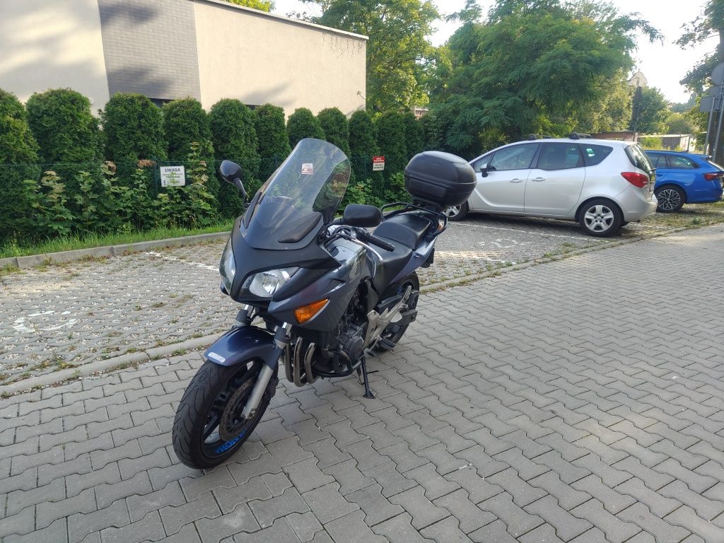 Sprzedam Hondę CBF 600s