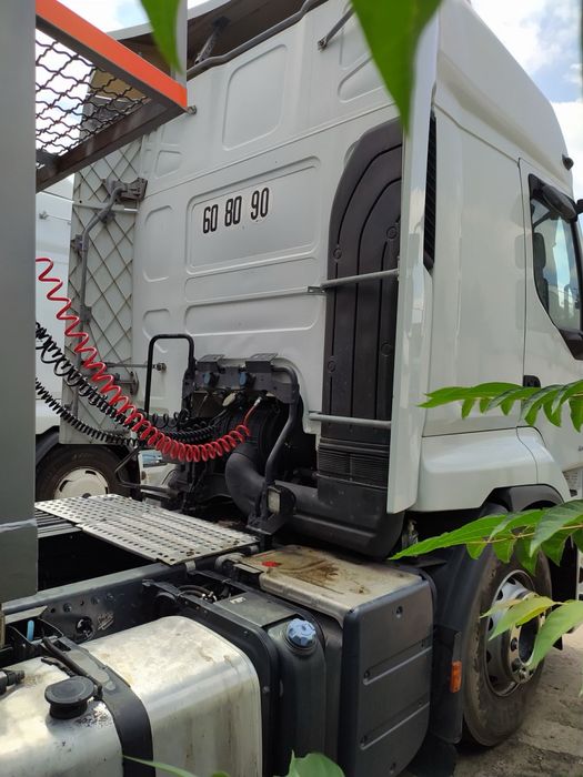 Продам вантажівку Renault Premium 2012 460 dxi