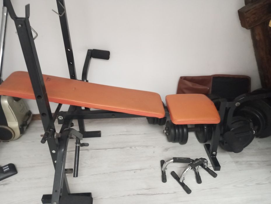 Sprzedam siłownia fitness bardzo dobrzem stanie.