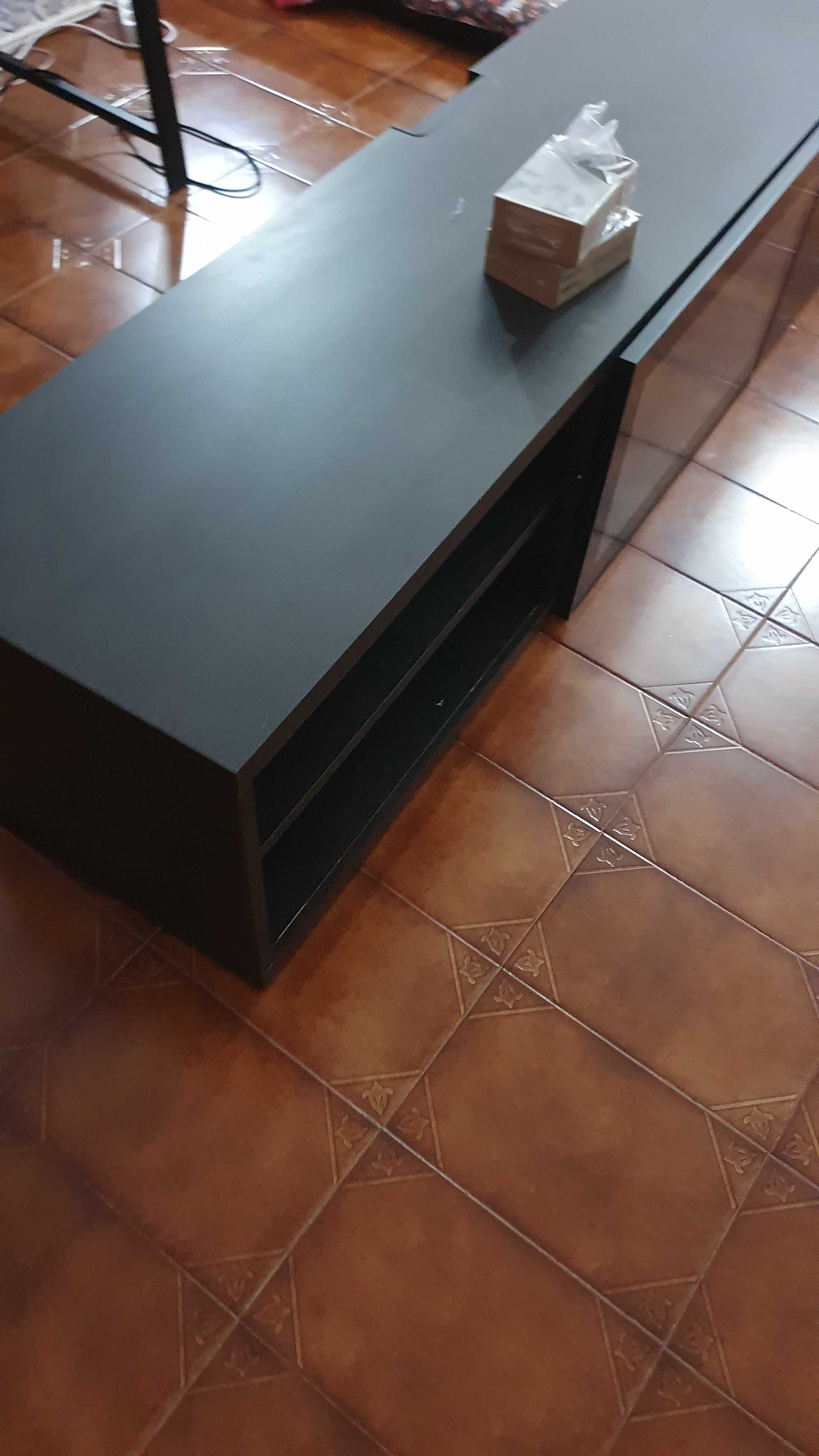 Móvel de sala para tv