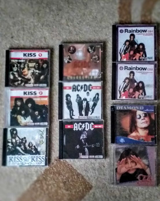 Rock music CD і DWD - рок музика і легендарні виконавці