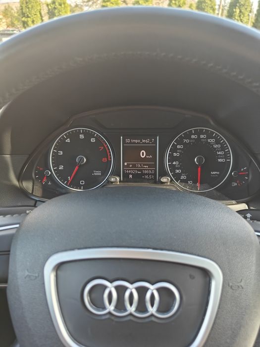 Audi q5 2016 року