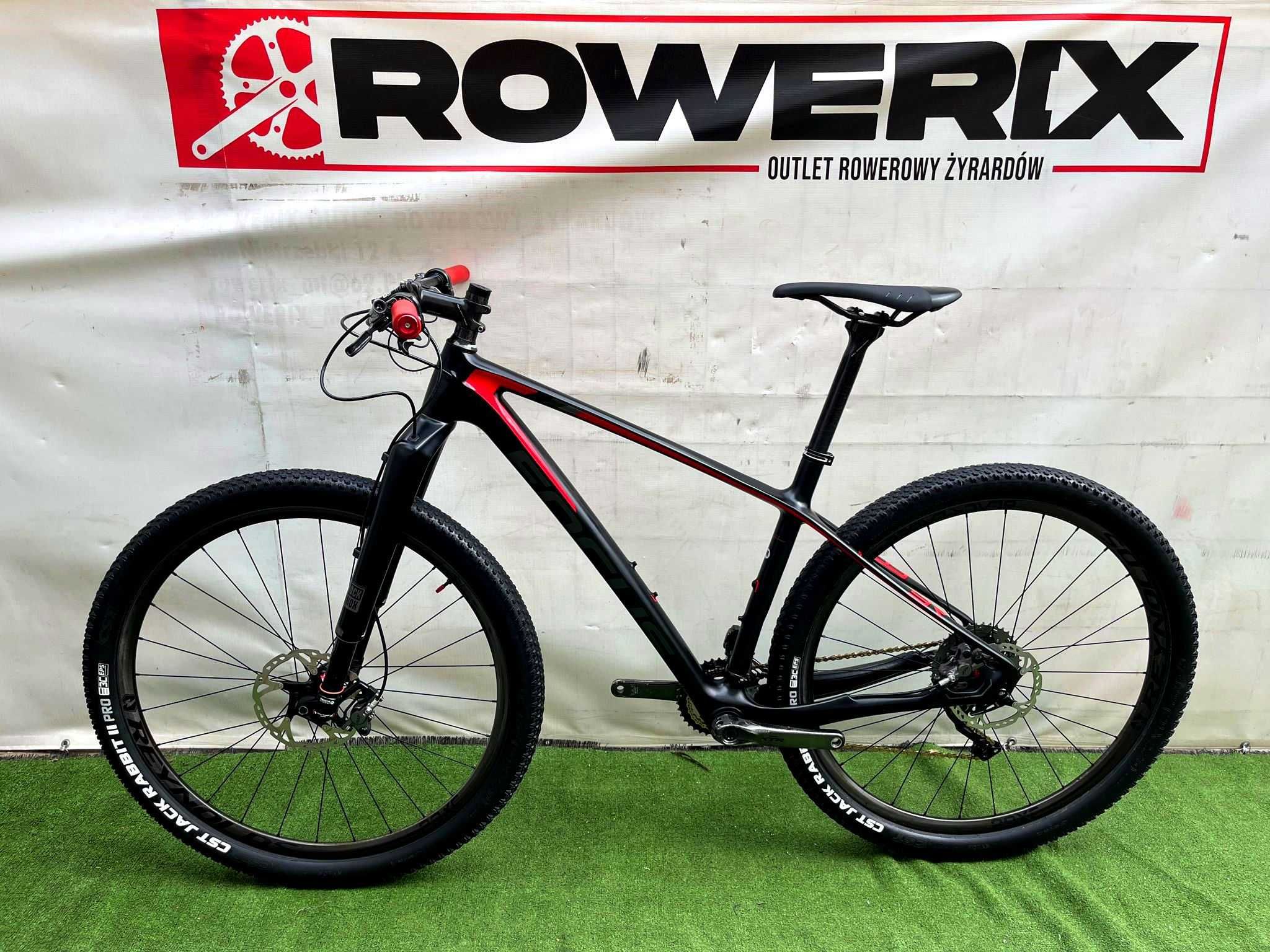 FOCUS RAVEN 0.0 Full Carbon Shimano XTR Di2 Rama M ROCKSHOX RS1 9,69kg