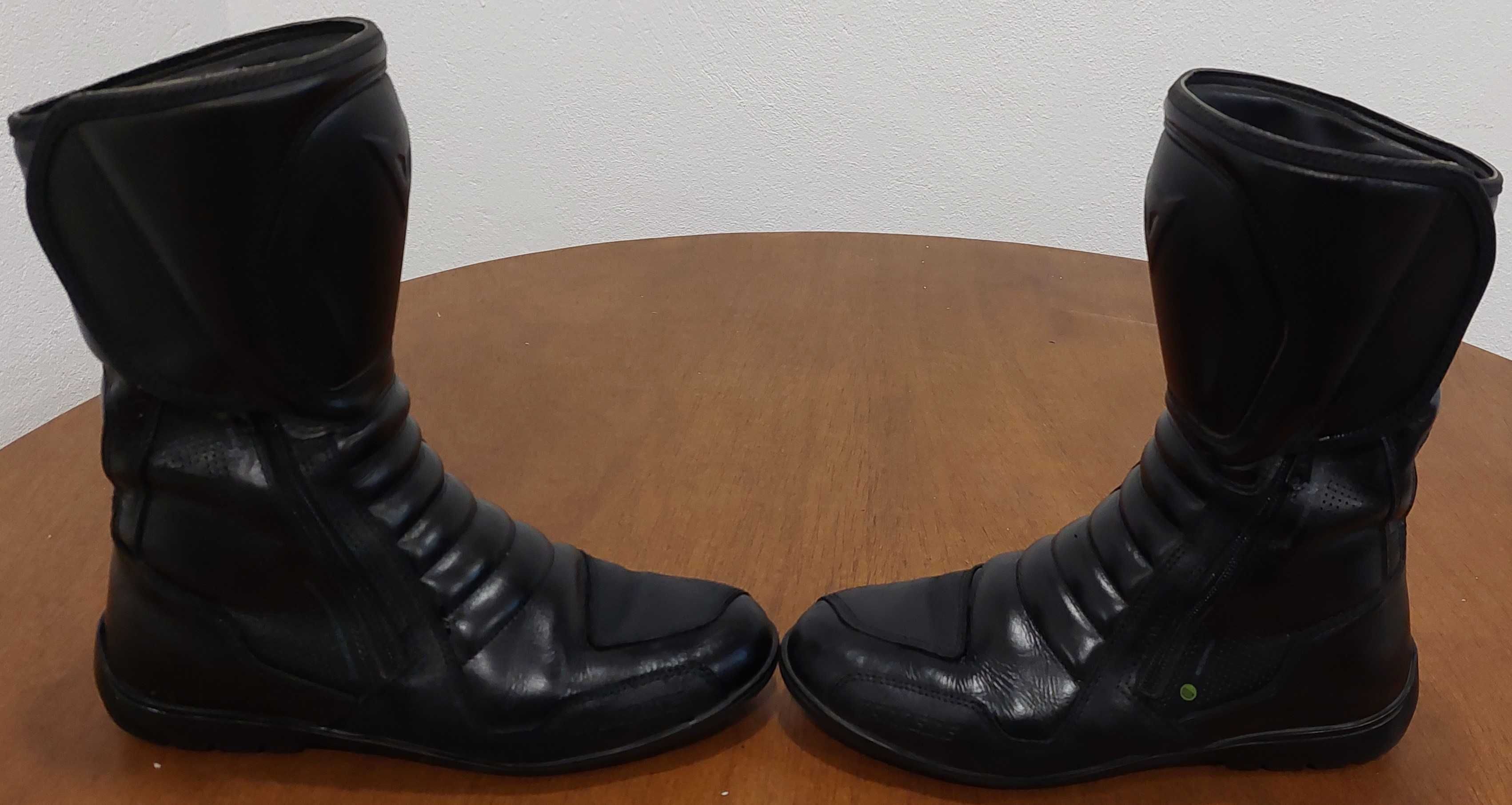 Botas  DAINESE  Impecáveis