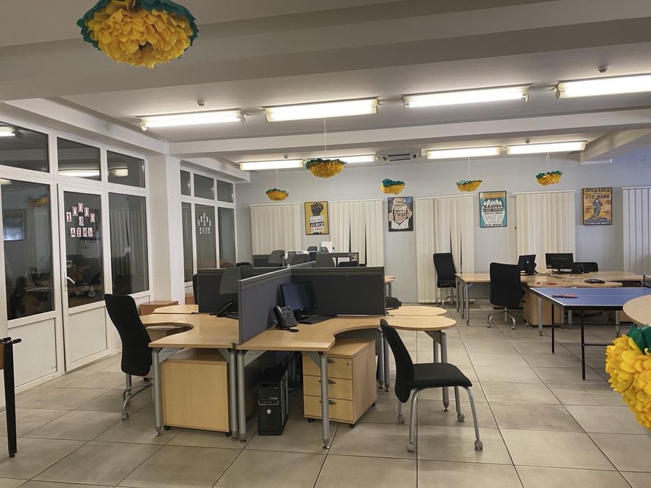 БЦ Колизей. Спорзал Сдам офис 400 кв.м кл.Руденко 6а БЦ Колизей