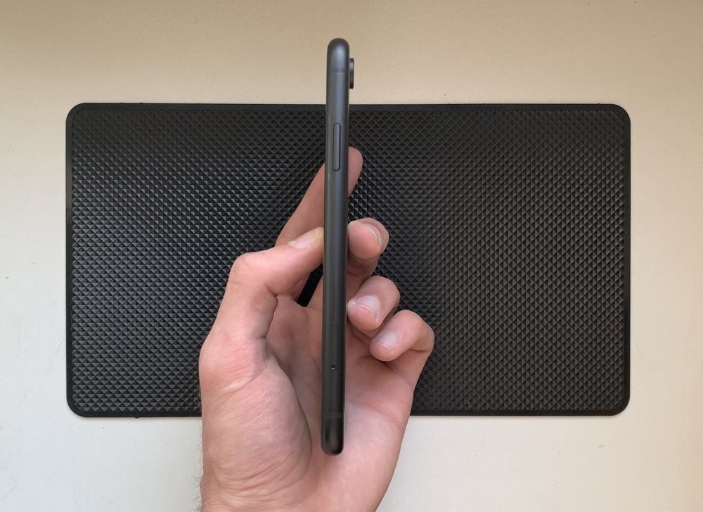 Почти как новый iPhone XR - 128 гб - 100% АКБ - NEVERLOCK - BLACK