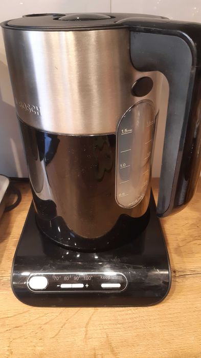 Czajnik Bosch wskaźnik temperatury Styline 2400W