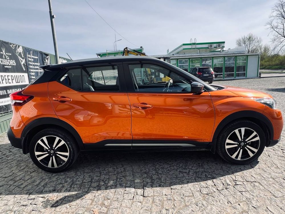 Nissan kicks 2019 року 1.6 бензин