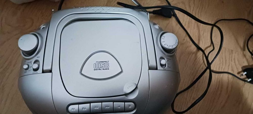 Rádio Bluesky BCD901