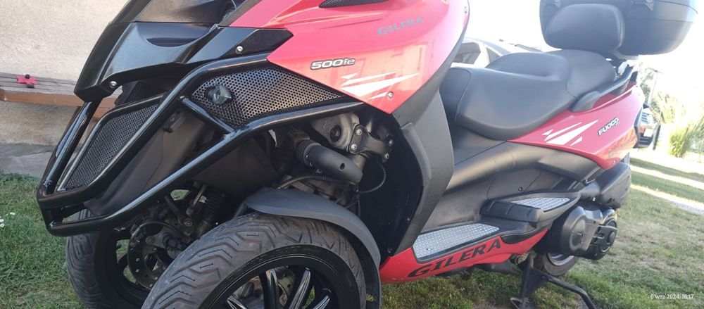 Motocykl Piaggio MP3 LT500