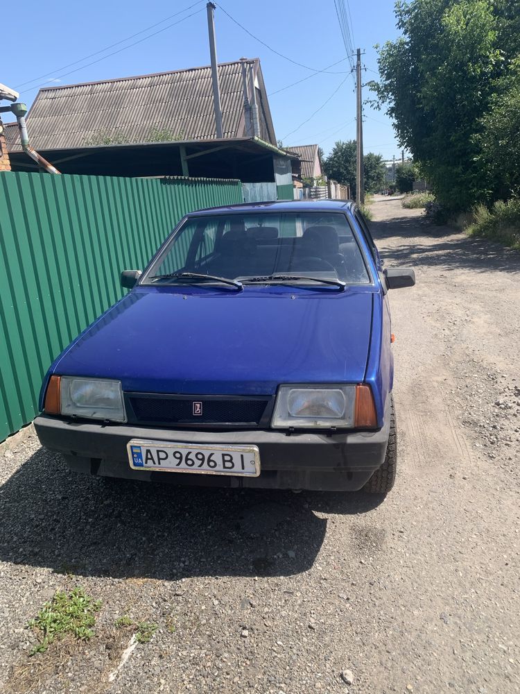 Продам ваз 2109 2000 года
