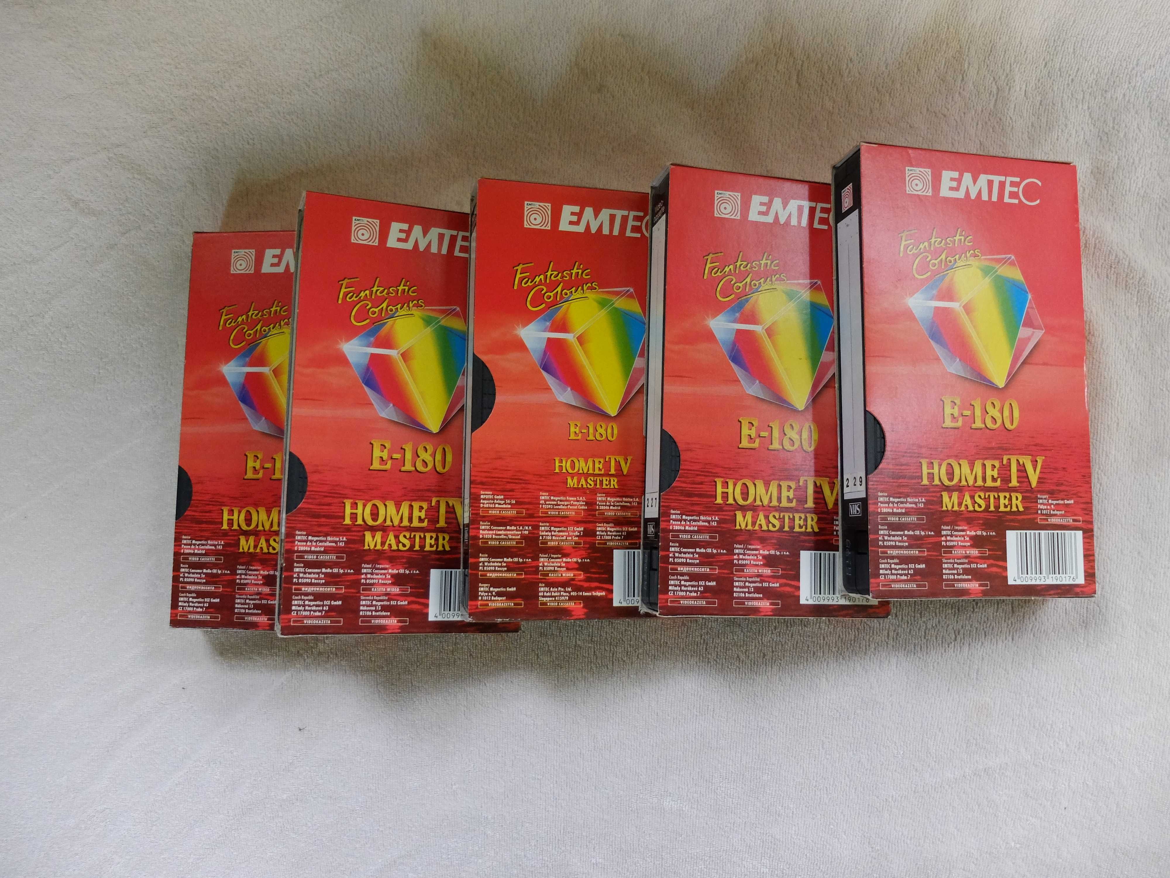 Zestaw kaset VHS 180 Fantastic Colours EMTEC.