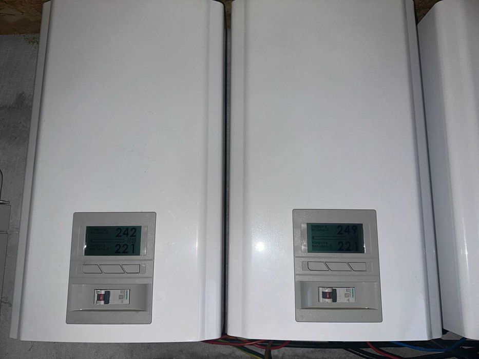 Стабілізатор напруги Элекс Engineering Герц У 16-1-40 v3.0