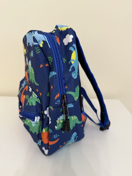 Новий рюкзак для хлопчика