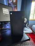 Xbox series x 1TB + pad